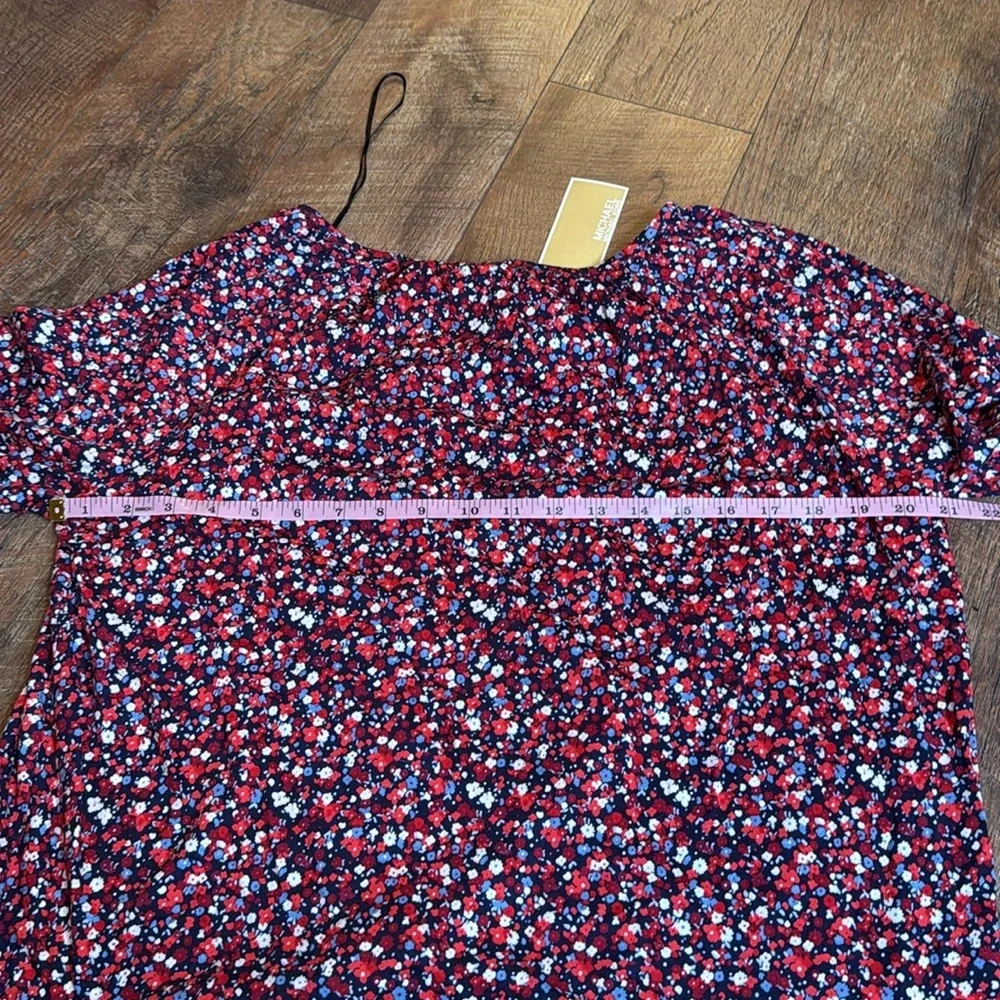Michael kors red white blue floral bell sleeve top size large new - Picture 9 of 10
